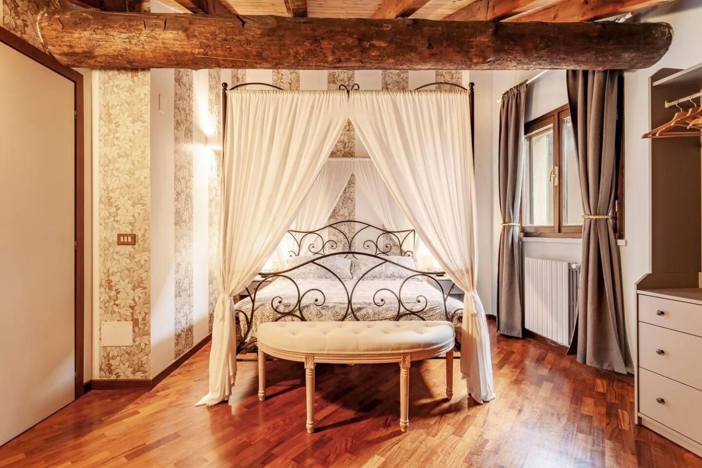 Design Villa With Parking Navigli Area 米兰 外观 照片